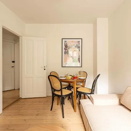 Daire Spacious And Comfortable First-floor 3br *