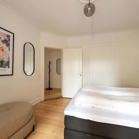 Spacious And Comfortable First-floor 3br * Kopenhag