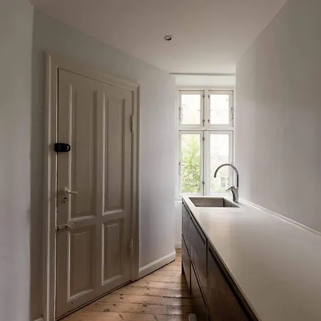 Spacious And Comfortable First-floor 3br Daire *