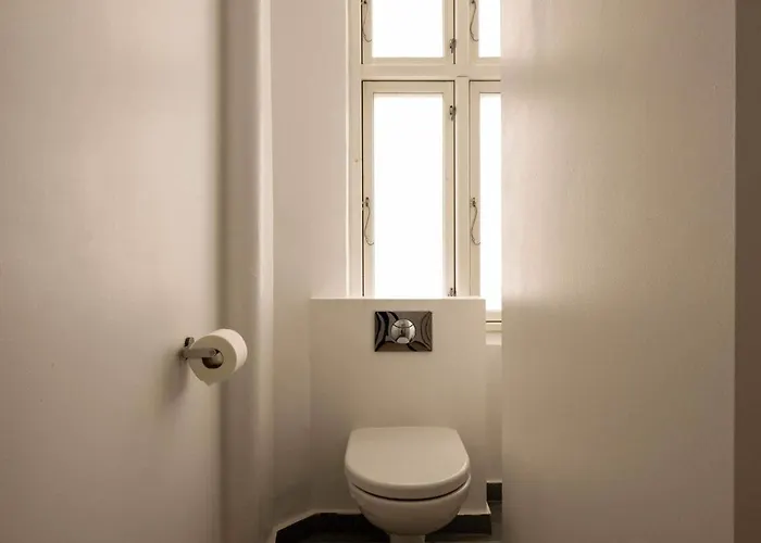 Spacious And Comfortable First-floor 3br