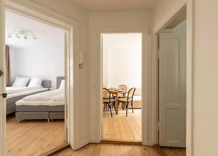 Spacious And Comfortable First-floor 3br