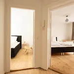 Only Spacious&comfortable First-floor 3br * Copenhague
