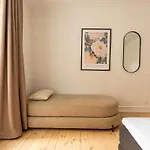 Only Spacious&comfortable First-floor 3br Apartamento *