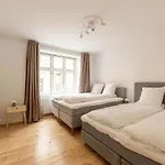 Only Spacious&comfortable First-floor 3br Copenhague