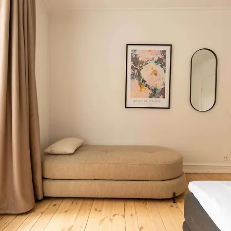 Spacious And Comfortable First-floor 3br Apartament *