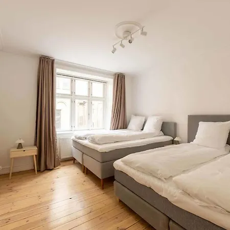 Spacious And Comfortable First-floor 3br Kopenhaga
