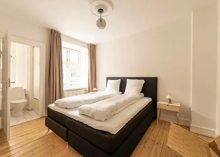 Spacious And Comfortable First-floor 3br Copenhaga