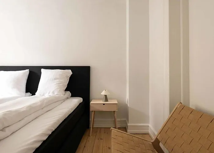 Spacious And Comfortable First-floor 3br Apartamento