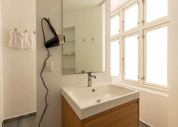 Spacious And Comfortable First-floor 3br Apartamento